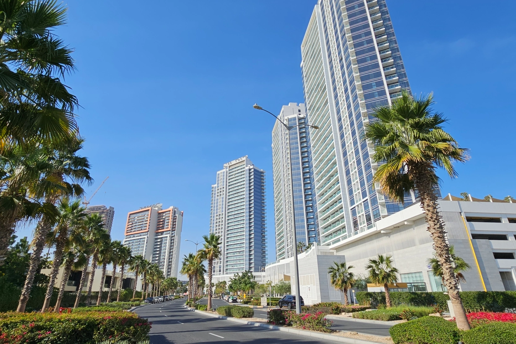 DamacHillsApartmentsTeslaProperties