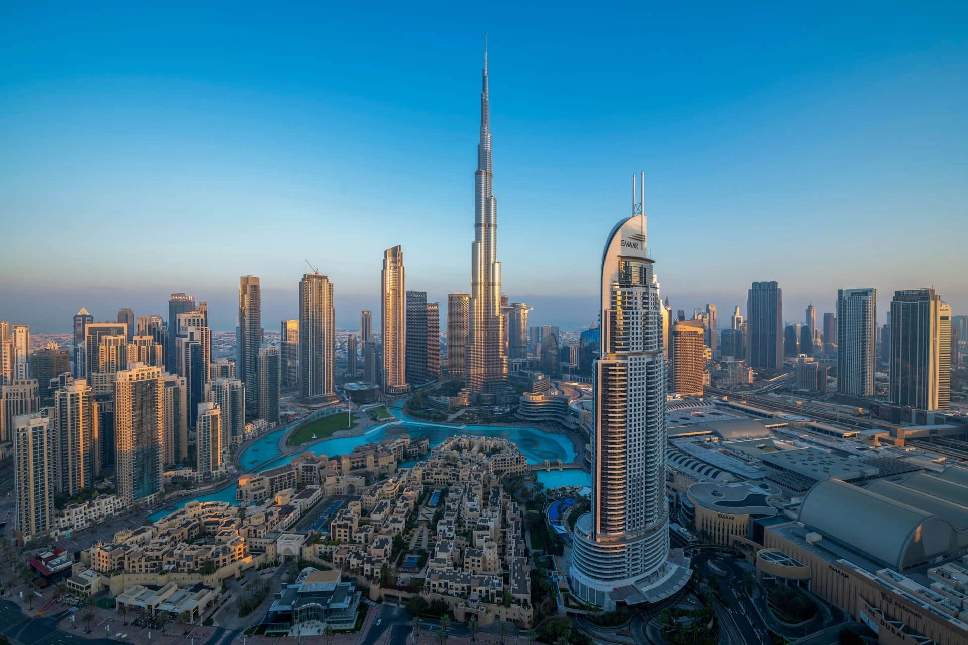 TheBestNeighborhoodsInDubaiForFamilies-1